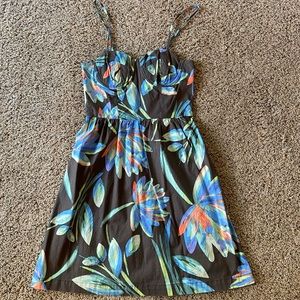 NWOT- Tropical mini dress